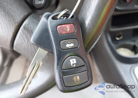 2005 Nissan Sentra 1.8S из США, поврежденный, VIN 3N1CB51DX5L481393